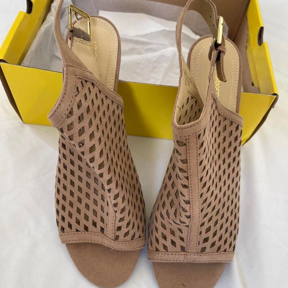 Unbranded Women's Tan and Brown Sandals